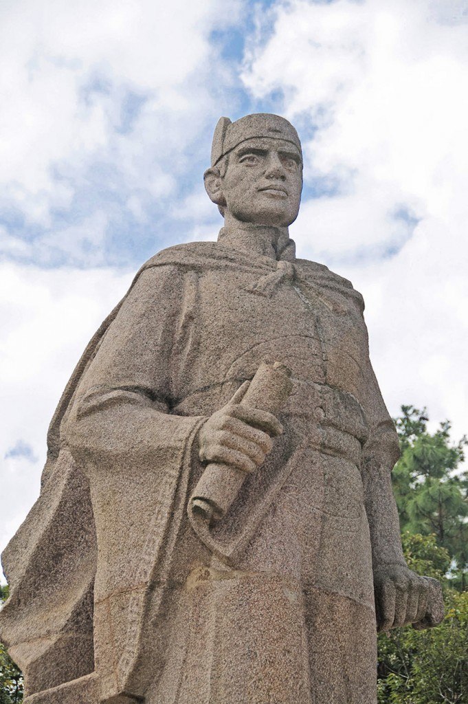 Modern statue of Zheng He
